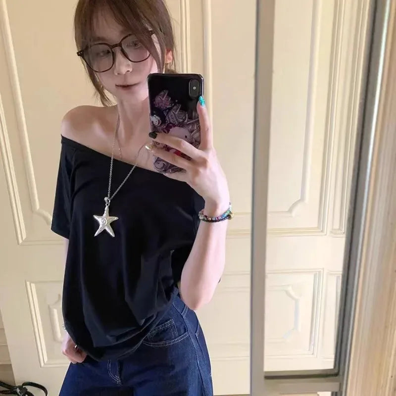 T-shirts Women Niche Design Off Shoulder Solid Short Sleeve Summer Chic Loose Casual Daily Simple Sexy Korean Trendy Street Tops